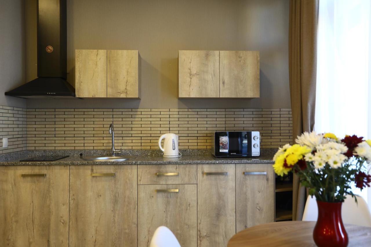 Brick House II Apartment Tbilisi Bagian luar foto